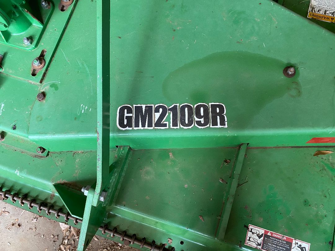 2017 JOHN DEERE 4052R - Image 21